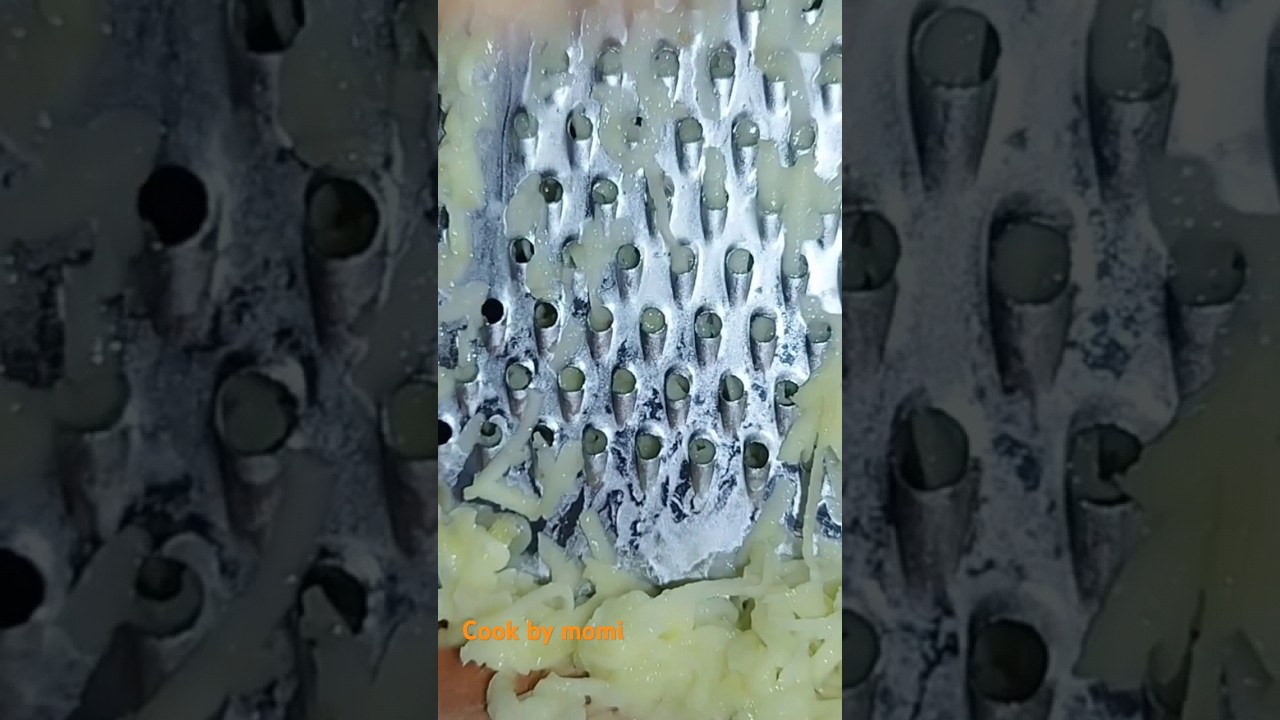 Kitchen pulse, potato grating:ASMR