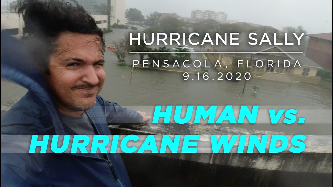 HURRICANE SALLY / PENSACOLA FLORIDA / FIGHTING THE FIERCE HURRICANE FORCE WINDS 😱😱😱