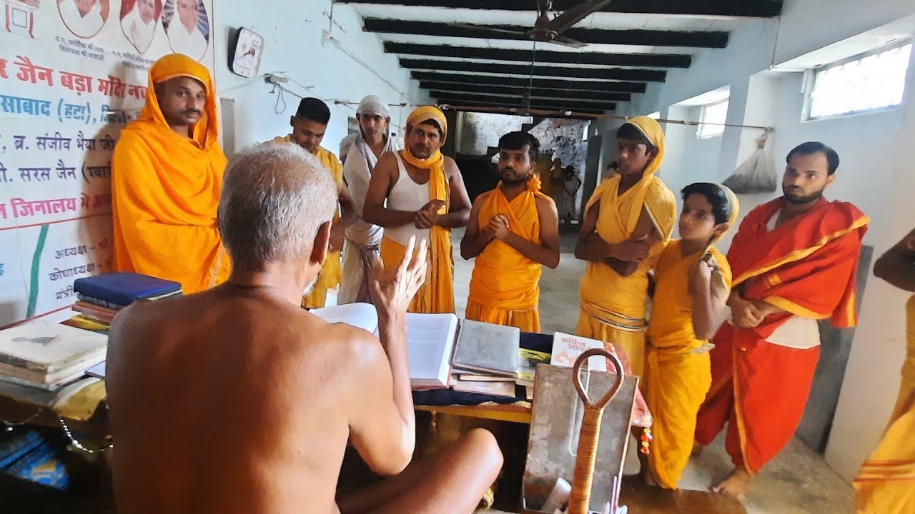 Gaisabad Jain Mandir program #jainbhajan #kundalpur #jainprogram  @jinvanichannelofficial @parasnetwork