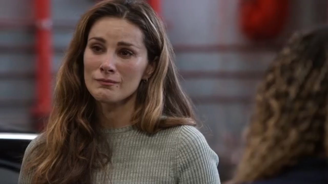 Maya and Carina Scenes (All Seasons) - VOSE (15/16)