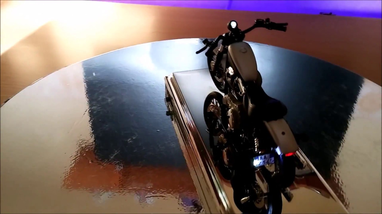 DIE-CAST LED: Modellino 1/18 Harley-Davidson Sportster XL 1200N Nightster (2008)