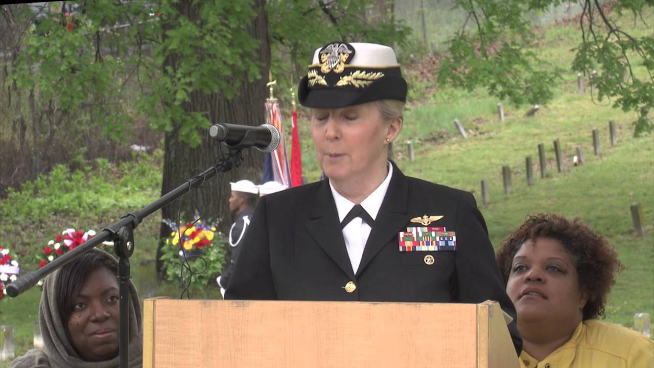 Hero Remembered At Graveside Ceremony