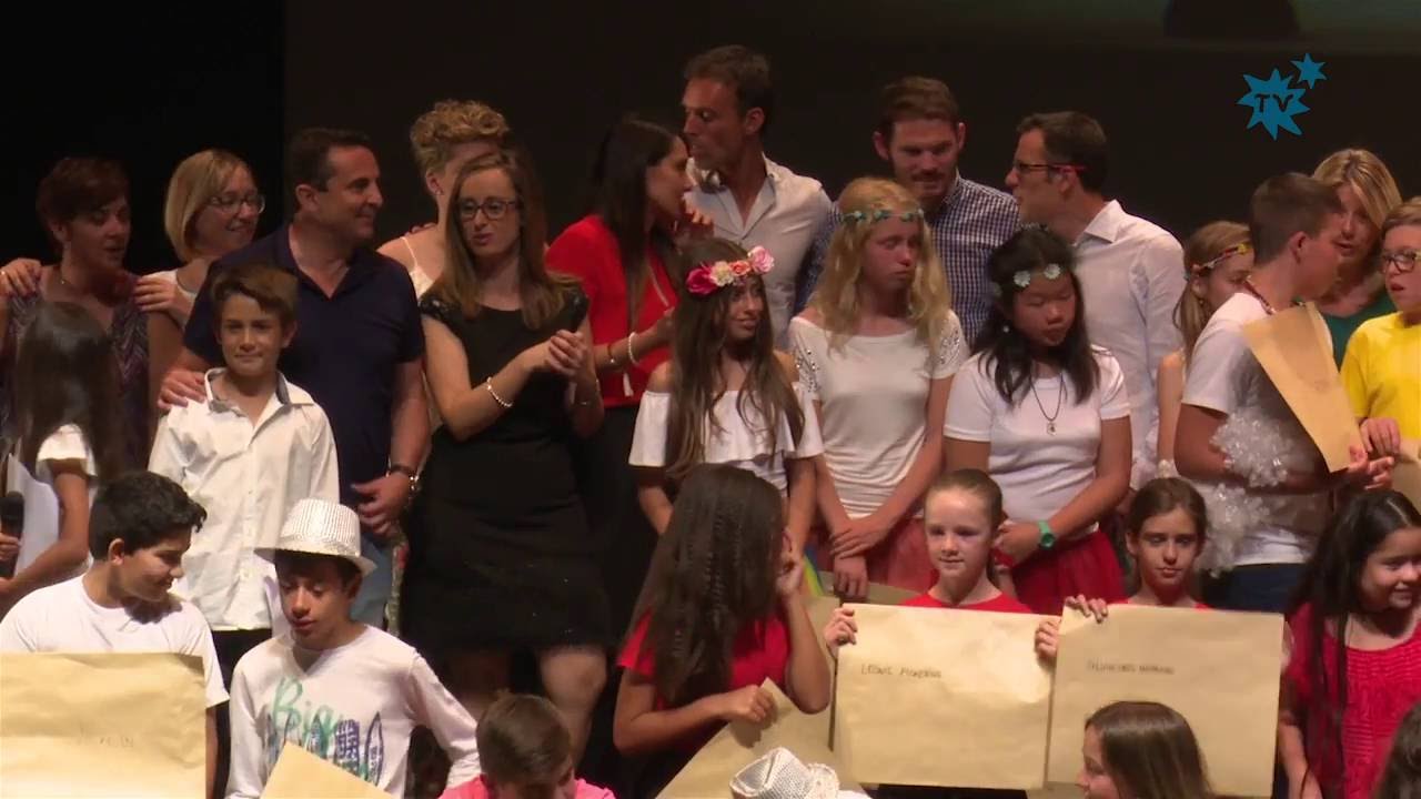 El Colegio Muixara entrega las Orlas de Infantil y Primaria en l’Auditori