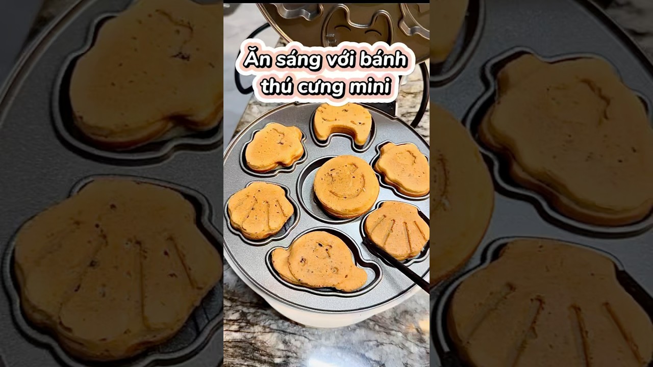 M&aacute;y nướng mini n&agrave;y cứu mẹ mỗi buổi s&aacute;ng 🥰 đổ bột v&agrave;o, 5 ph&uacute;t c&oacute; b&aacute;nh xinh cho b&eacute; 👩&zwj;🍳