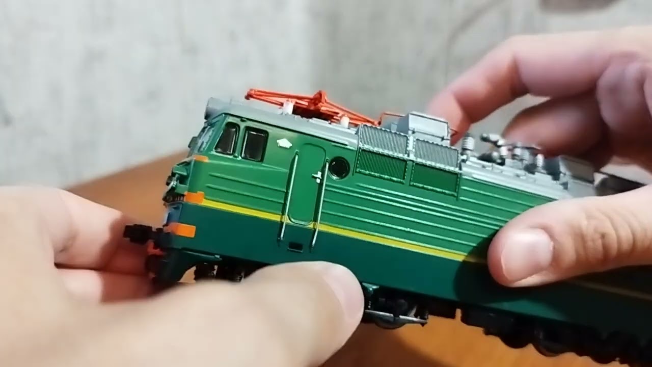 Электровоз ВЛ 80 с от Модимио.