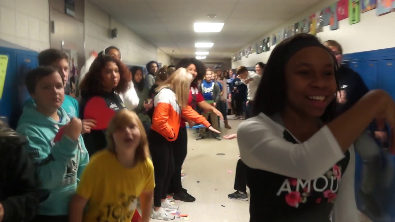 Woodbury Middle School - Lip Dub 2018 - This Is Us