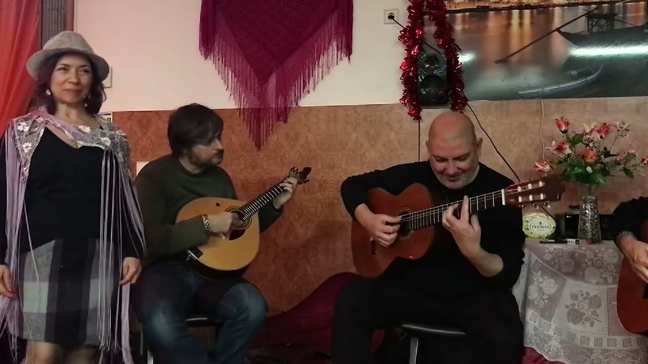 Maria Da Glória - Fado Pechincha Quadras Soltas