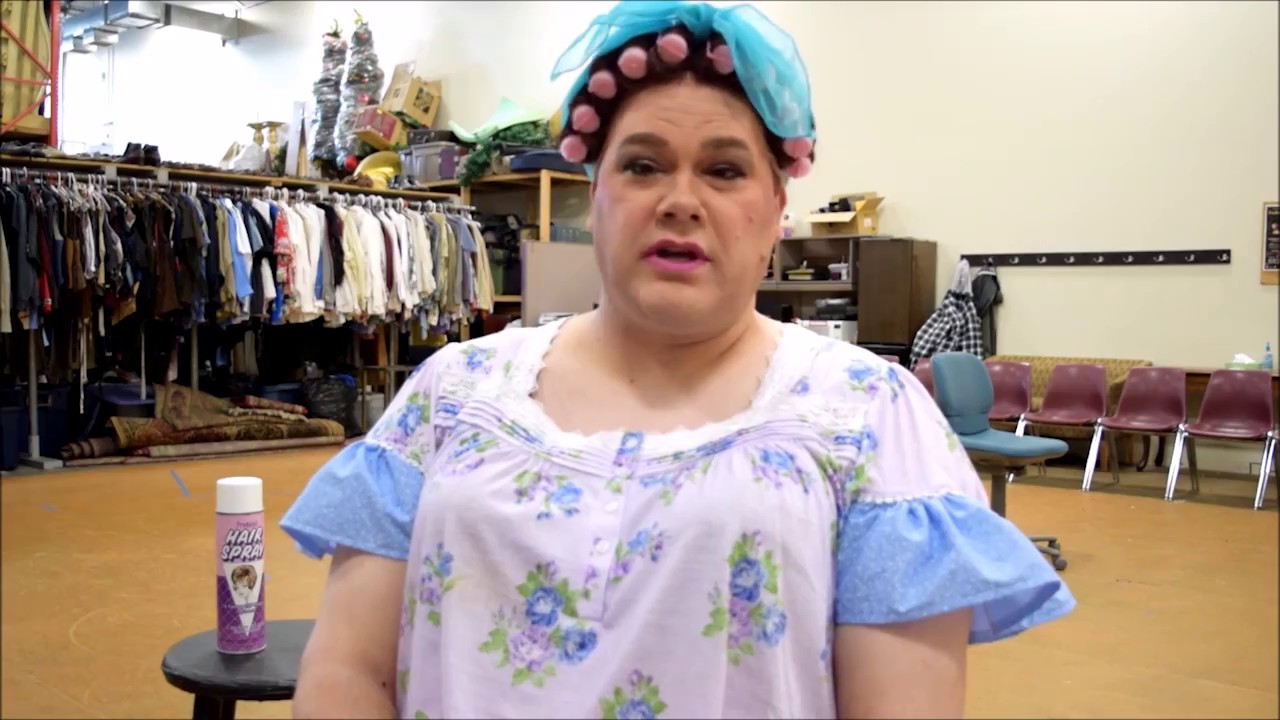 Meet the Cast of Hairspray: Edna Turnblad (David Hanson)