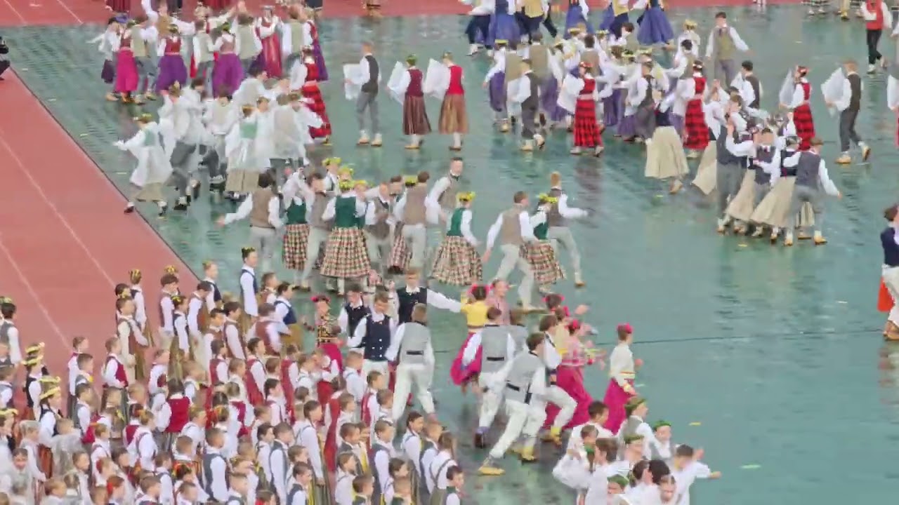 2025 07 11 Deju koncerts Es atvēru Laimas dārzu