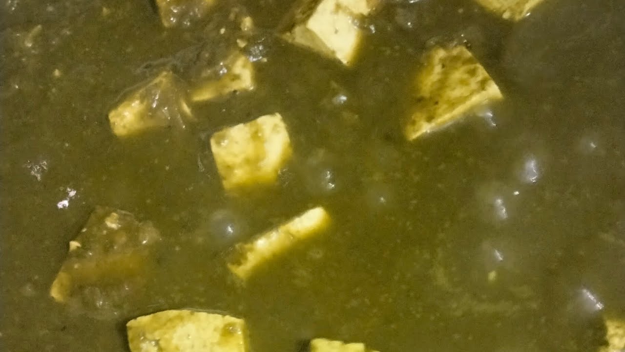 पालक पनीर की सब्जी 😋😋 बहुत ही आसान तरीका से बनाए 🫰👌👌😳😳#food #dailyvlog #foodblogger #recipe 