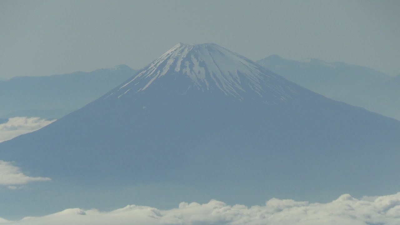 THE SIGHT OF JAPAN 2/2 : Flight onboard ANA B 777-281ER JA745A from Matsuyama (MYJ) to Tokyo (HND)