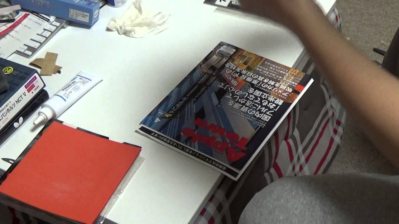 How to glue and cut your own table tennis paddle part 2