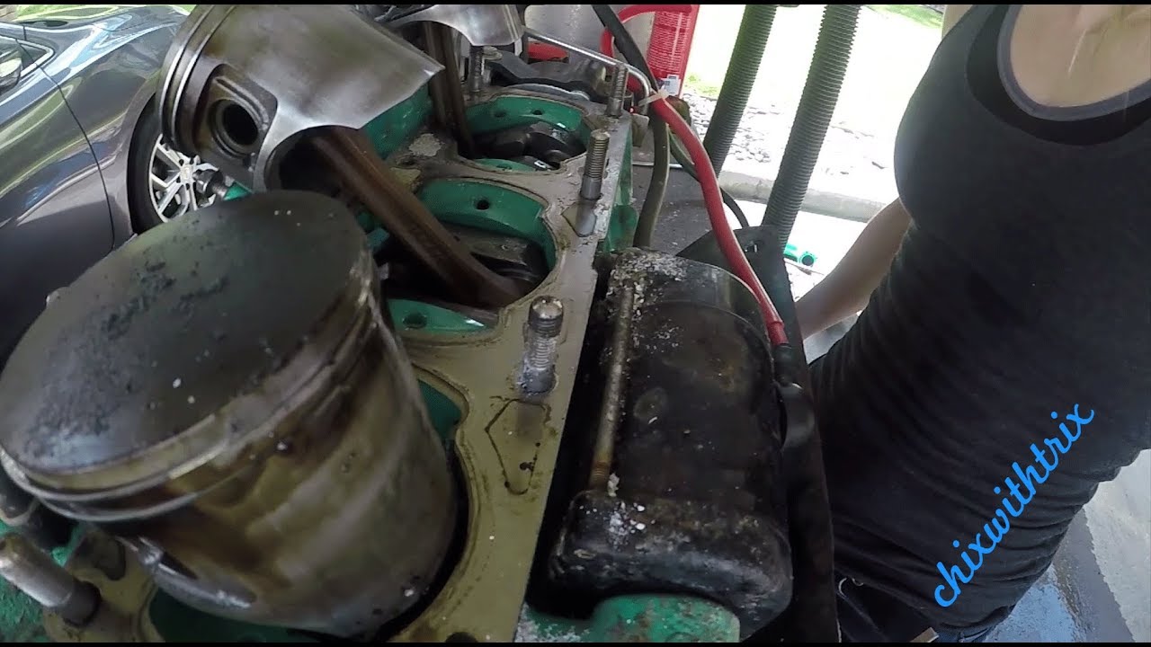 ChixSki: Barnfind ZXI 1100 Engine Build Part 1 - Crusty
