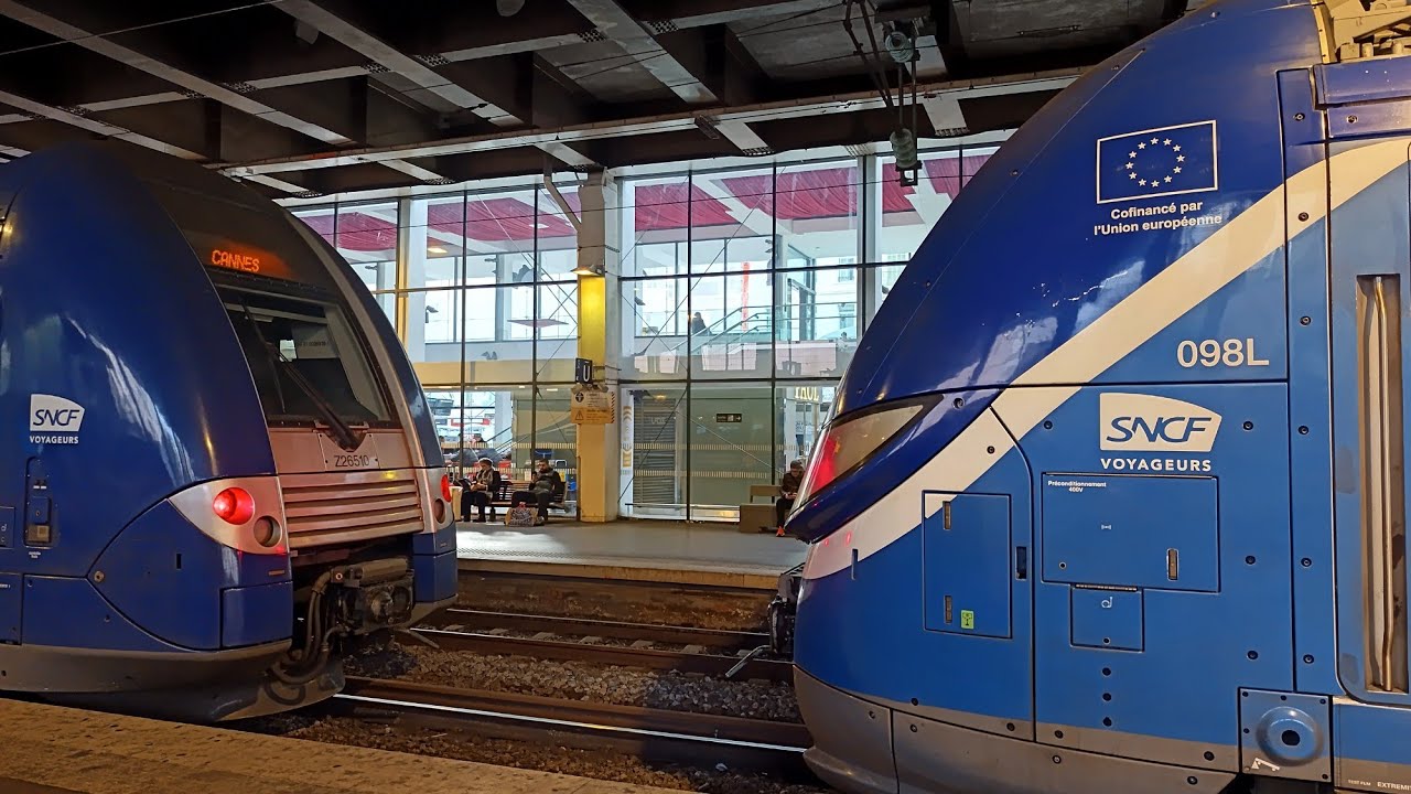 Bonne année à tous ! première vidéo de l'année sur les trains sur le secteur de Cannes et Antibes.