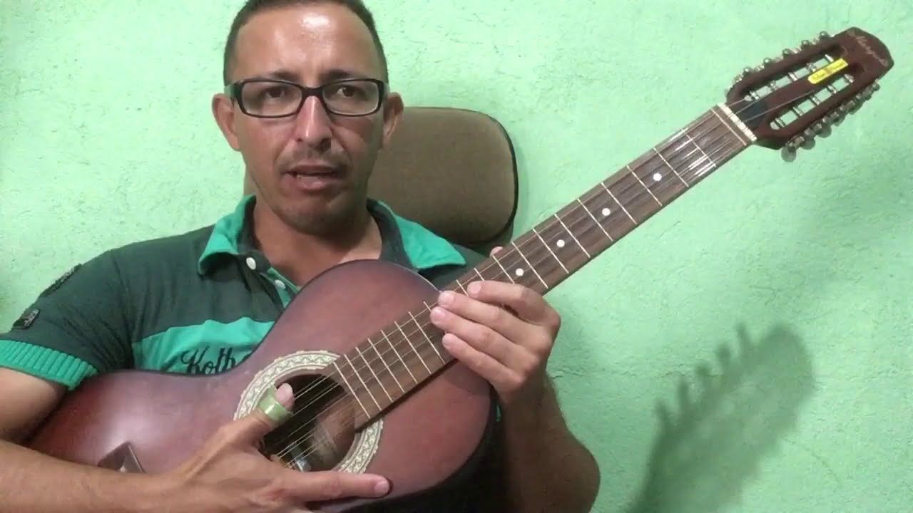 VELHO ARADO - CACIQUE E PAJ&Eacute;