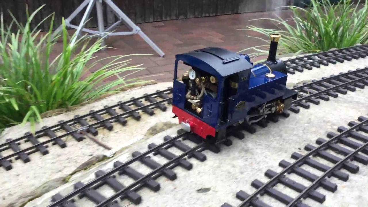 Roundhouse Mildred (Live Steam on the F.F.L.R.R.)