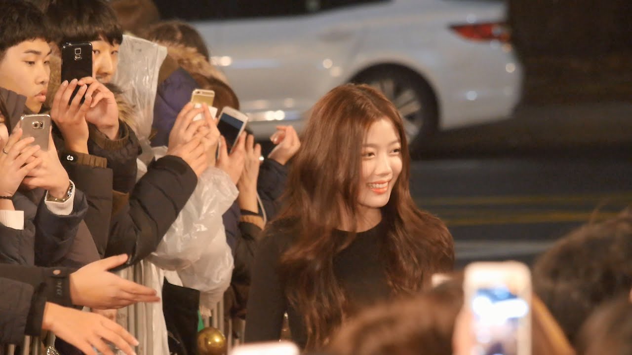 151230 MBC 연기대상 레드카펫 김유정 직캠 by ace