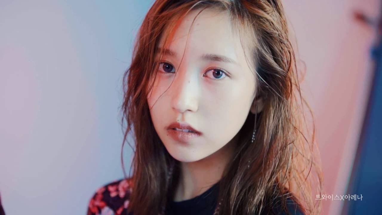 [아레나X트와이스] SUMMER CRUSH 래쉬가드 화보영상