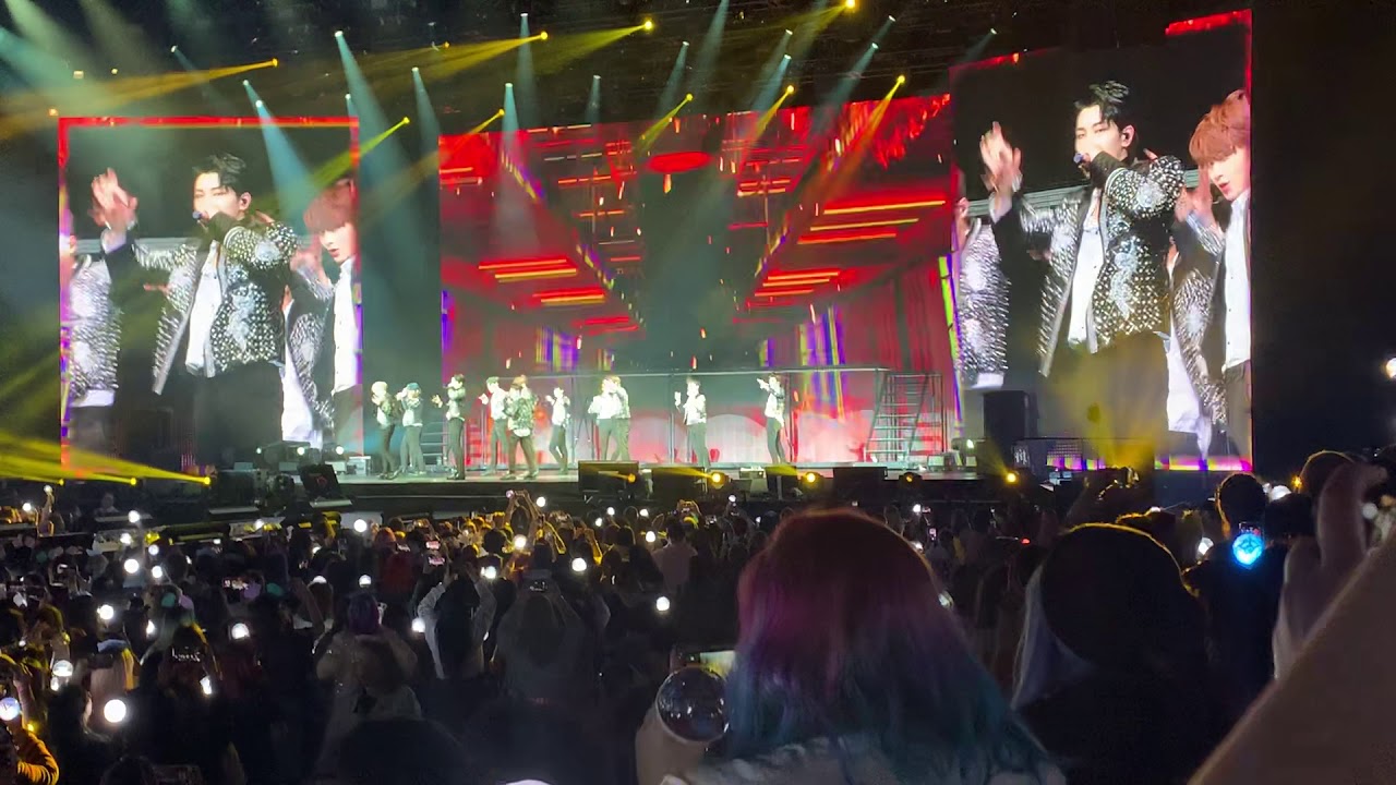 Seventeen world tour “Ode To You” in Chicago - Clap