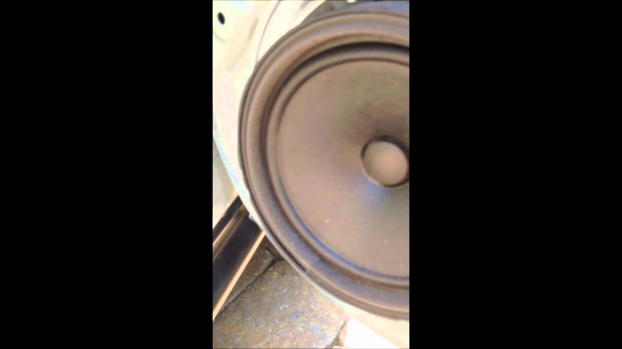 How to replace speakers in Hyundai Santa Fe