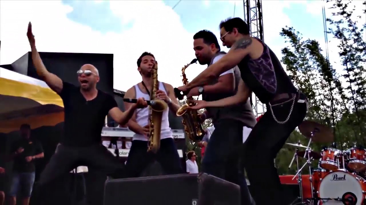 Grupo Mania - Saxos y trompetas(2012) Bush Garden