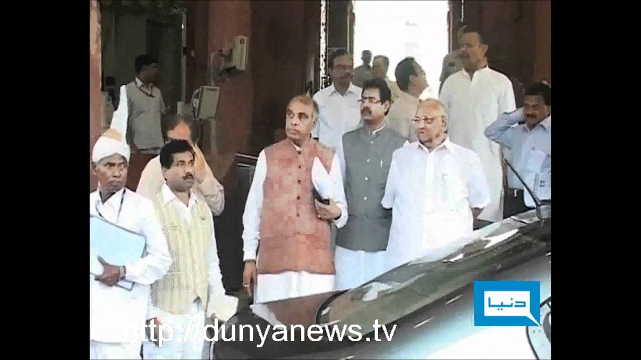 Dunya TV-23-08-2011-Anna Hazare
