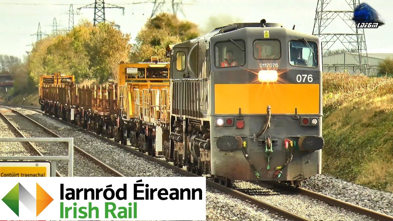 🚂🚆🚂 Irish Rail Class 071 & 201 Diesel Locomotives in Adamstown Station - 24 October 2024