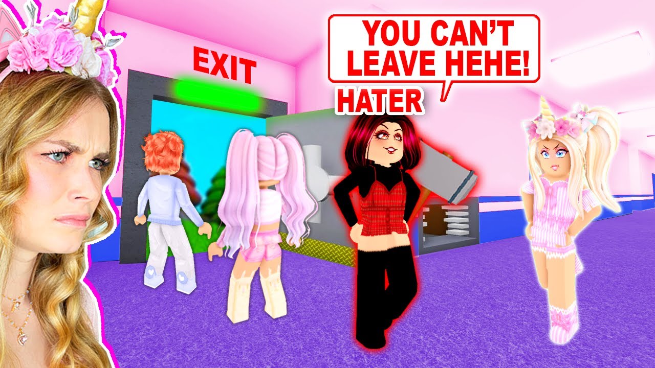 My HATER Let EVERYONE LEAVE But ME In Flee The Facility! (Roblox)
