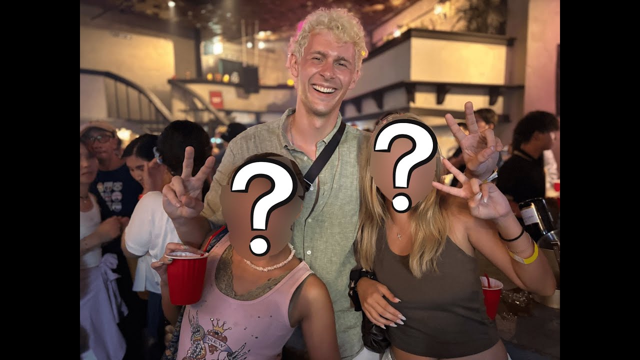 Alone with Japanese Girls in Paradise 🇯🇵🏝️