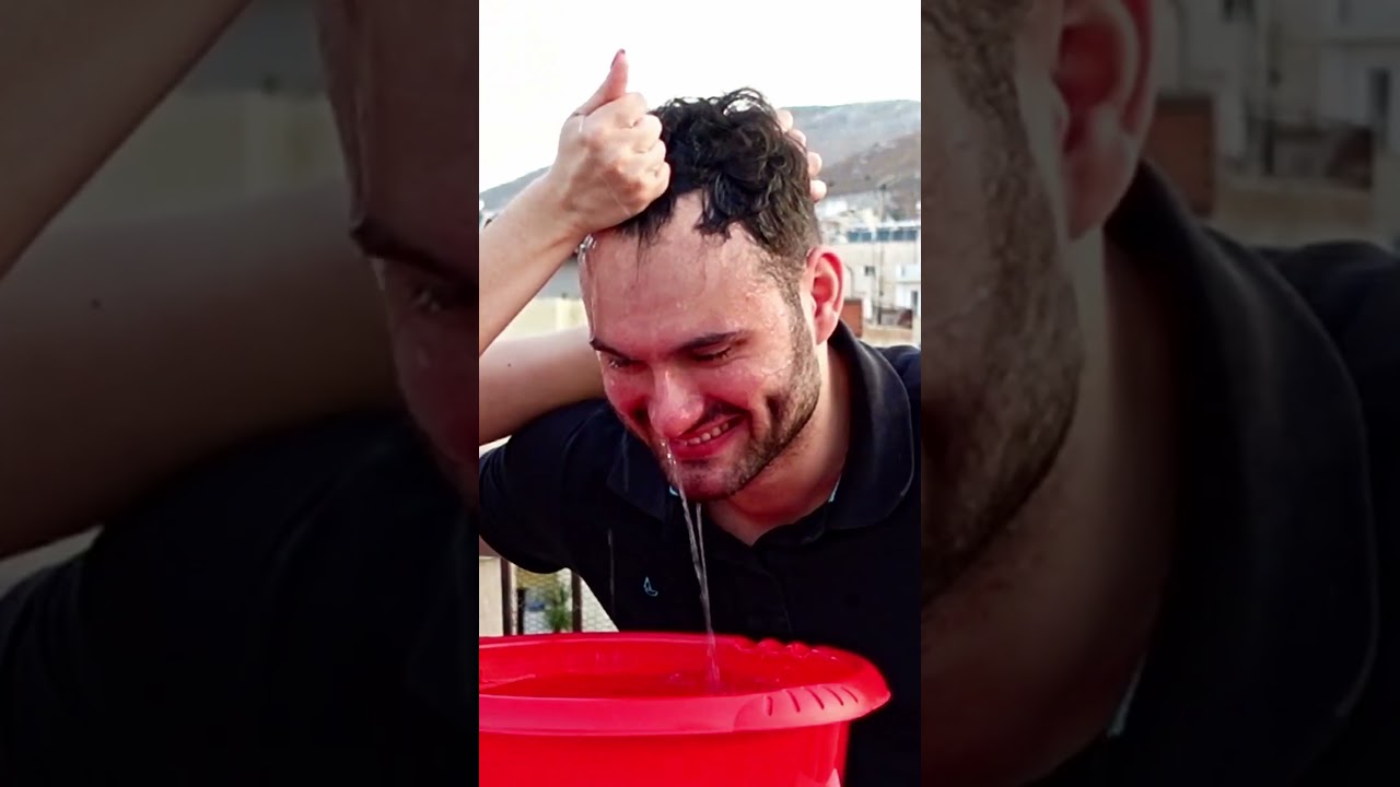 Ό&pi;&omicron;&iota;&omicron;&sigmaf; &kappa;ά&nu;&epsilon;&iota; &lambda;ά&theta;&omicron;&sigmaf; &beta;&omicron;&upsilon;&tau;ά&epsilon;&iota; &sigma;&tau;&omicron; &nu;&epsilon;&rho;ό! | CooLiz #shorts