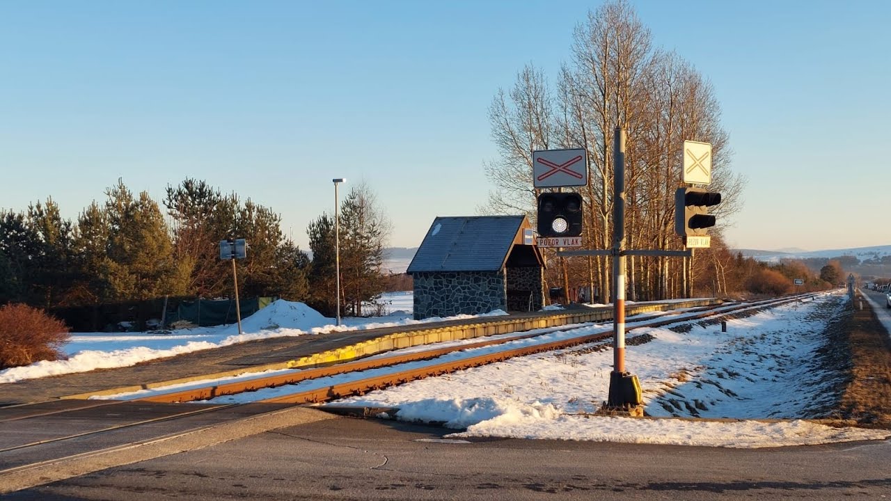 Železničné Priecestie Veľká Lomnica - Golf [SP0315] - 18.1.2026 / Slovak railroad crossing 
