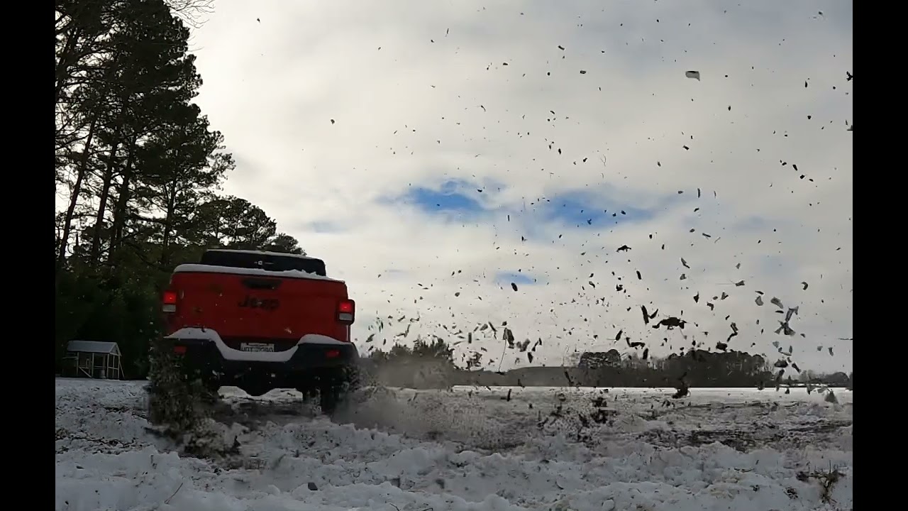 Jeep Gladiator No Mufflers