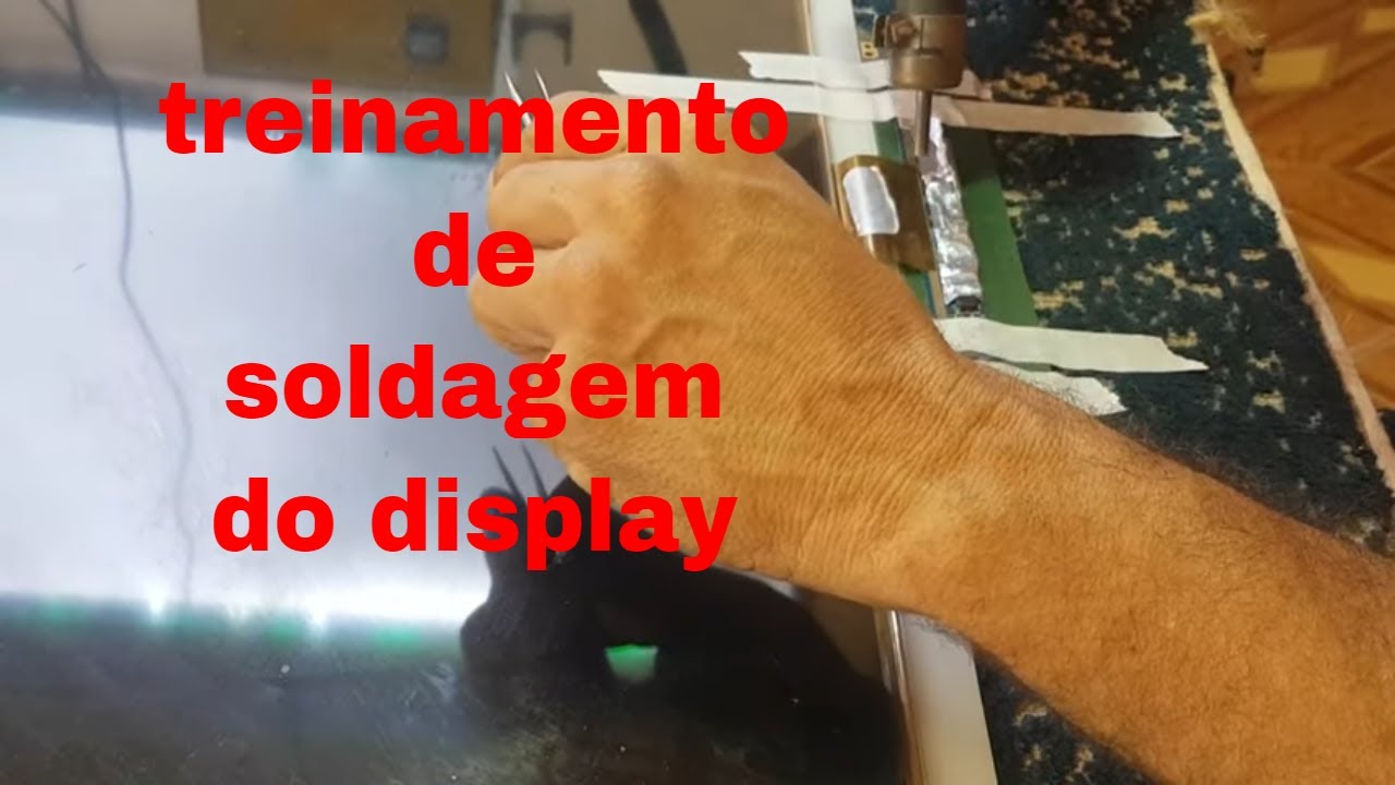 treinamento de soldagem em display