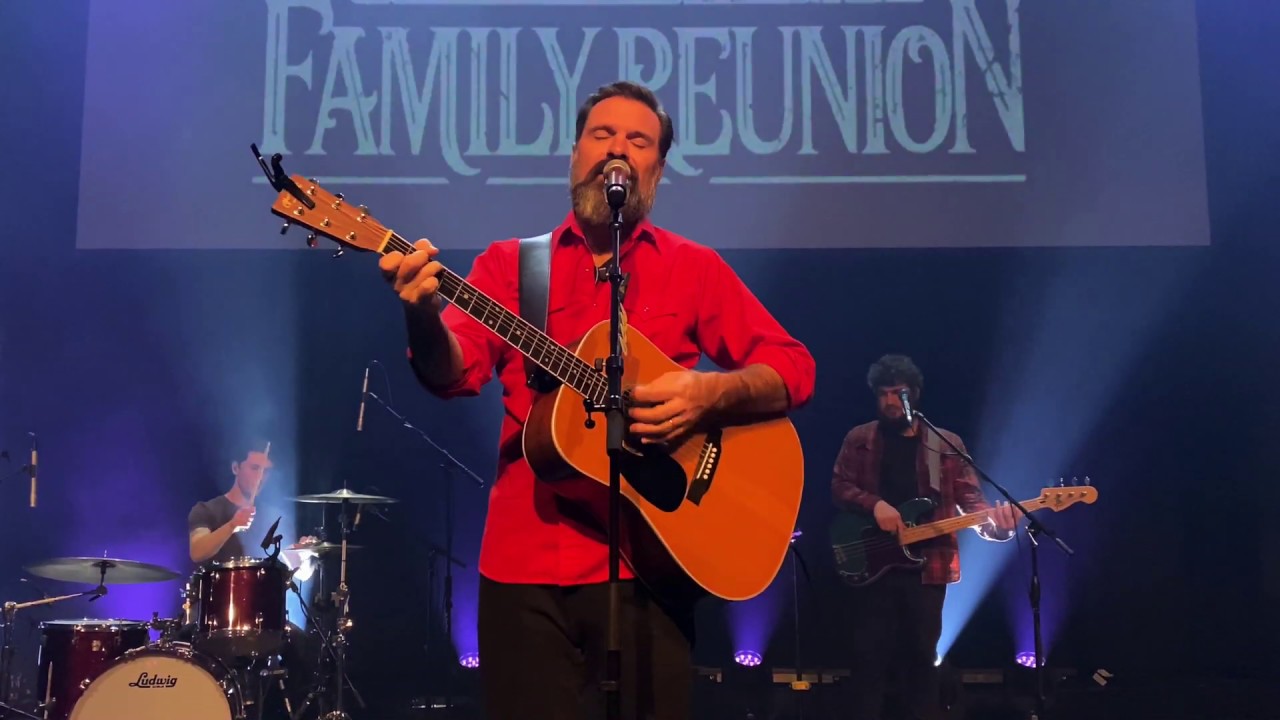 Mac Powell And The Family Reunion: Heaven - Live