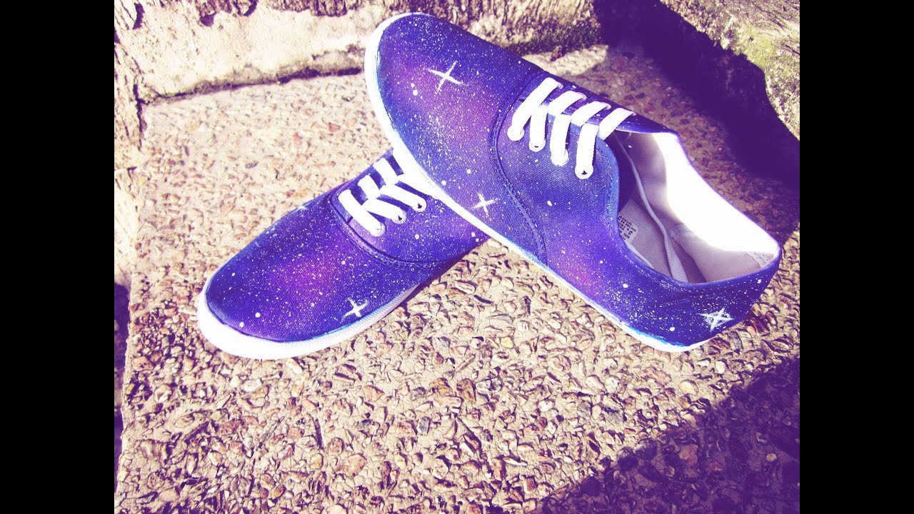 DIY Galaxy Shoes / Hazlo tu mismo Zapatos Galaxia