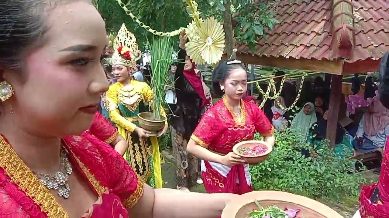 Kirab Budaya Keleman Desa Ngino Kecamatan Semanding Kabupaten Tuban Jawa Timur 