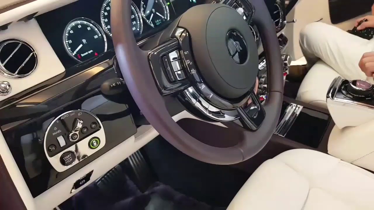 2018 Rolls Royce Phantom Detailed Walk Around Review