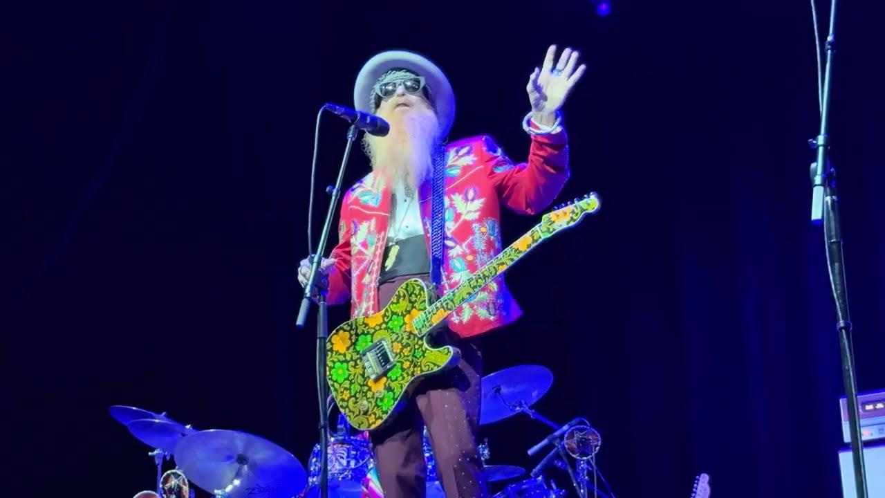BILLY F GIBBONS “Cheap Sunglasses” LIVE The Grove Of Anaheim Anaheim, California January 25, 2026