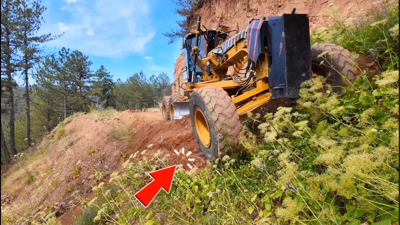 CAT 140M ORMAN CANAVARI _dangerous work #keşfet #kesfeteyyiz #keşfetbeniöneçıkar