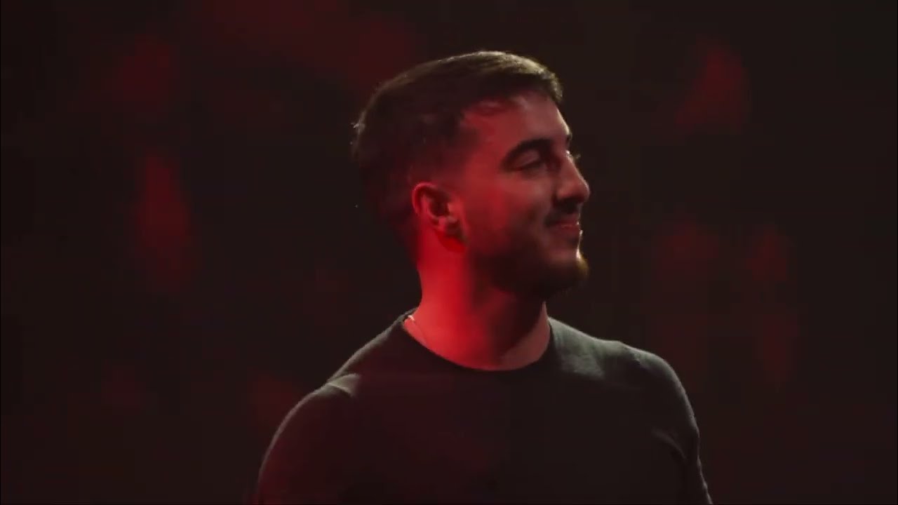Ati242 & Blok3 - Keşke (Live at VW Arena) (Flow360 Final Yayın kesiti)
