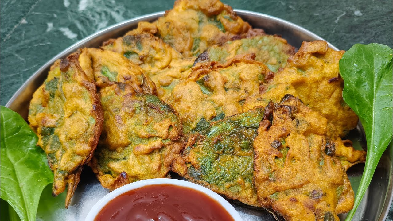 पालक के पत्तों के पकौड़ा की स्पेशल रेसिपी 👌palak ka patto ka pakoro ki recipe 😋