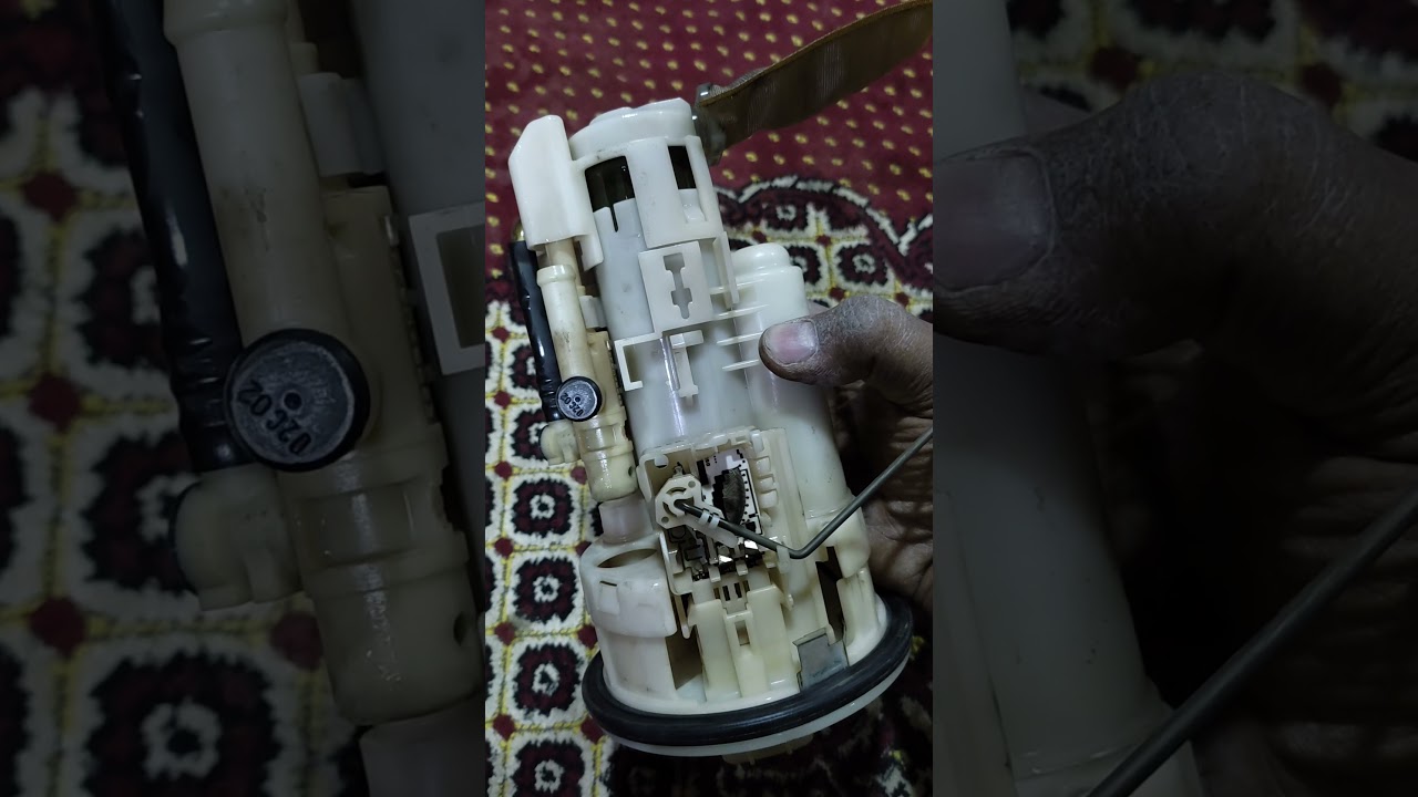 صيانة خفيفة لكزس 430LS تغيير فلتر البنزين