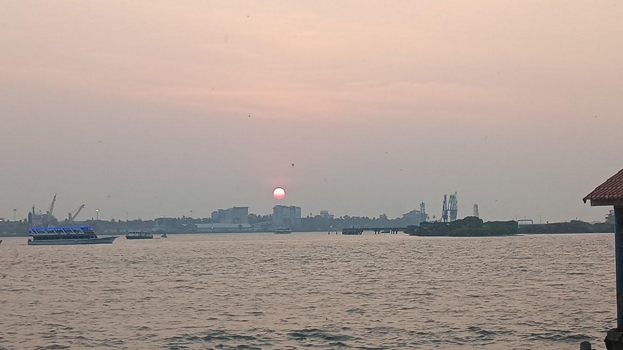 Explore The View 