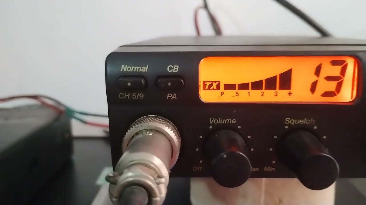 TESTE DO SEGUNDO DO RÁDIO COBRA 19 DX BR COM PLACA DE BIPS POLIFÔNICOS E ECO VINDO DA MANUTENÇÃO.
