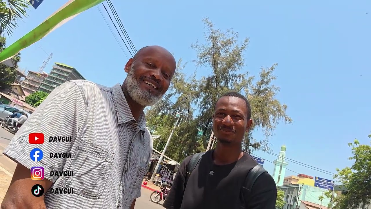 Vlog à Kaloum : infrastructures, rues et bord de mer à Conakry
