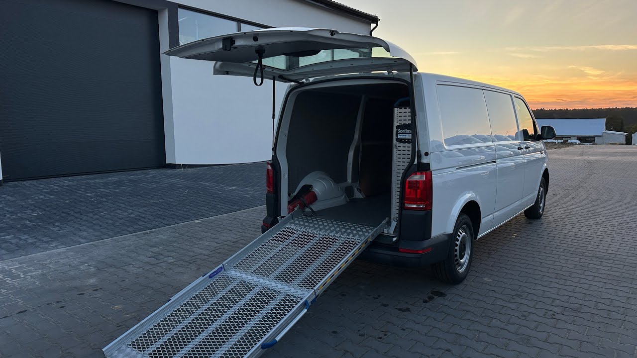 Volkswagen Transporter T6 2.0 TDI DSG Sortimo Rampa załadunkowa Kvistberga 