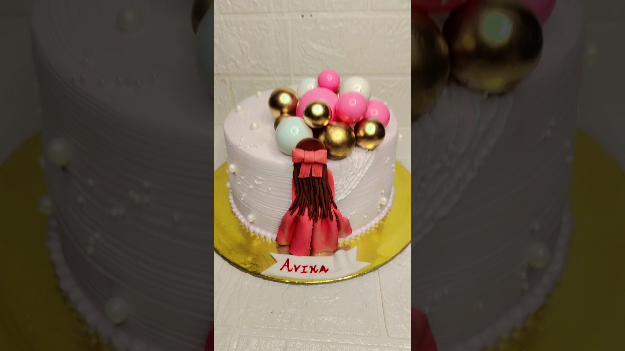 2D Fondant Girl Topper Cake 