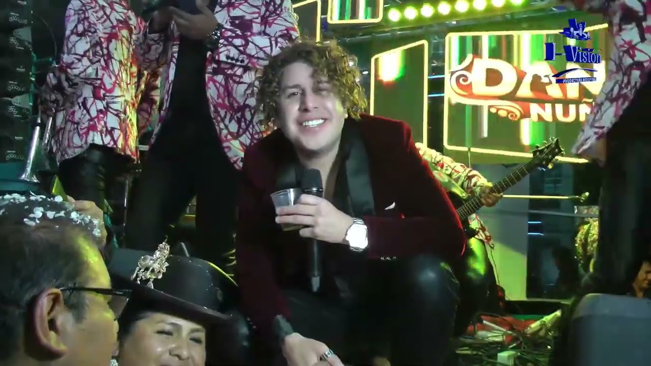 DANIEL NUÑEZ en vivo