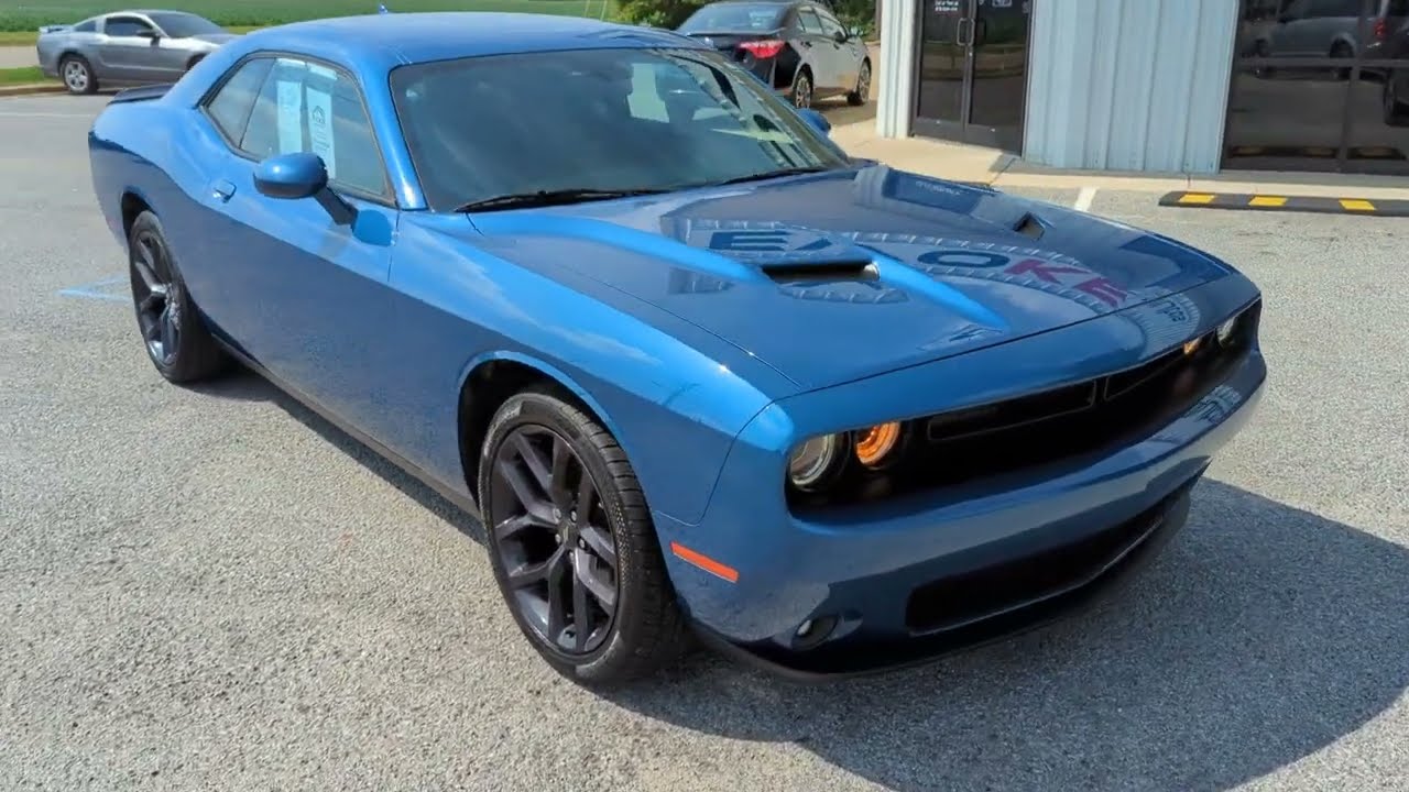 2021 Dodge Challenger SXT Blacktop