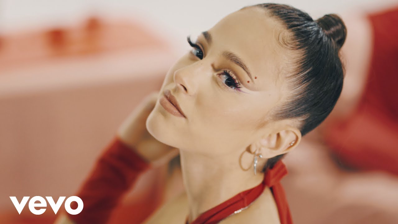Clari Cremaschi - UZI